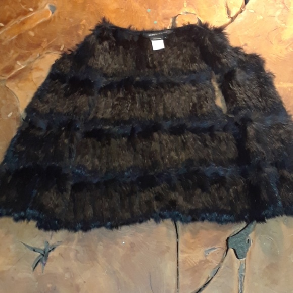 Vest - Picture 2 of 2